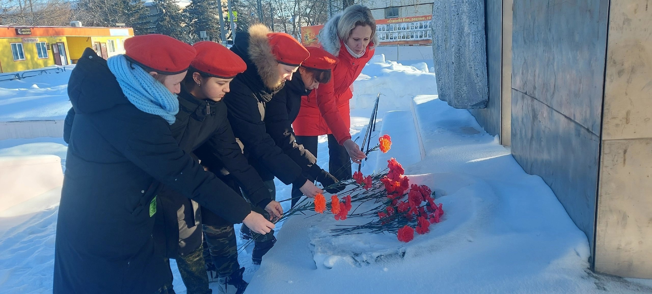 Митинг, посвященный торжественному открытию Всероссийского месячника оборонно-массовой и спортивной работы.