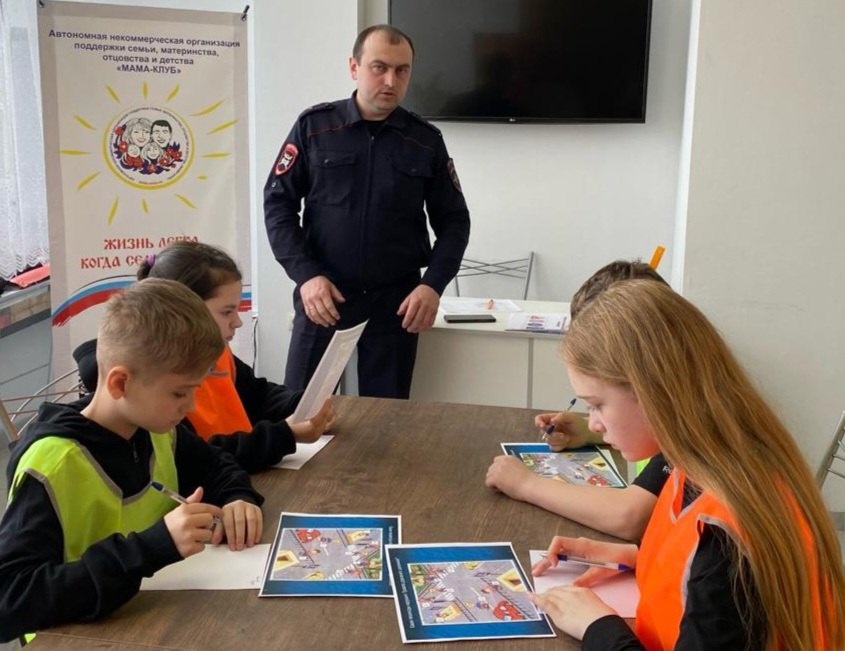 Всероссийский конкурс юных инспекторов дорожного движения «Безопасное колесо».